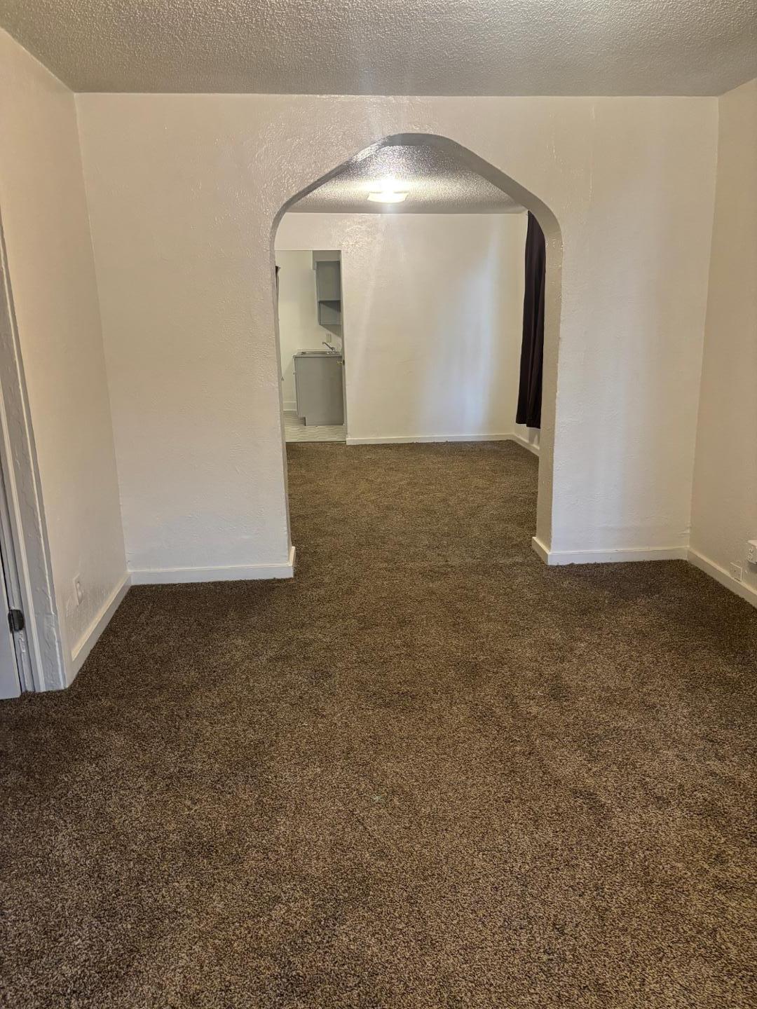 Image 2 For 724 Mulberry Street