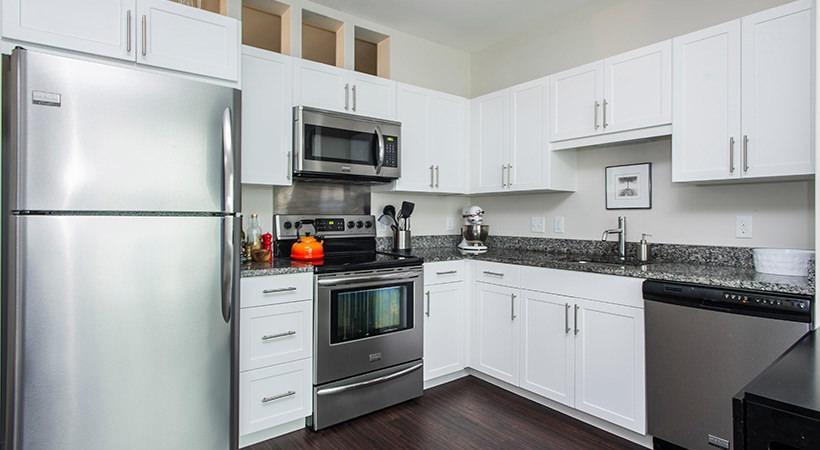 https://cdn.rentalbeast.com/listings/2331795_1583444759464.jpg.rbm