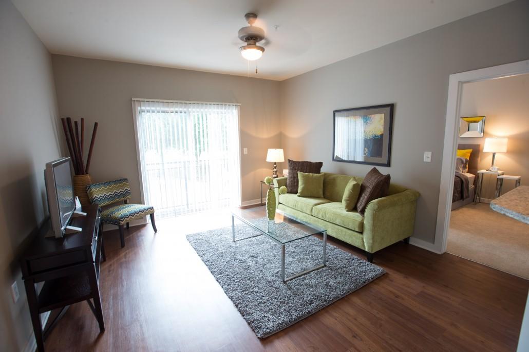 https://cdn.rentalbeast.com/listings/3137859_1562616602740.jpg.rbm
