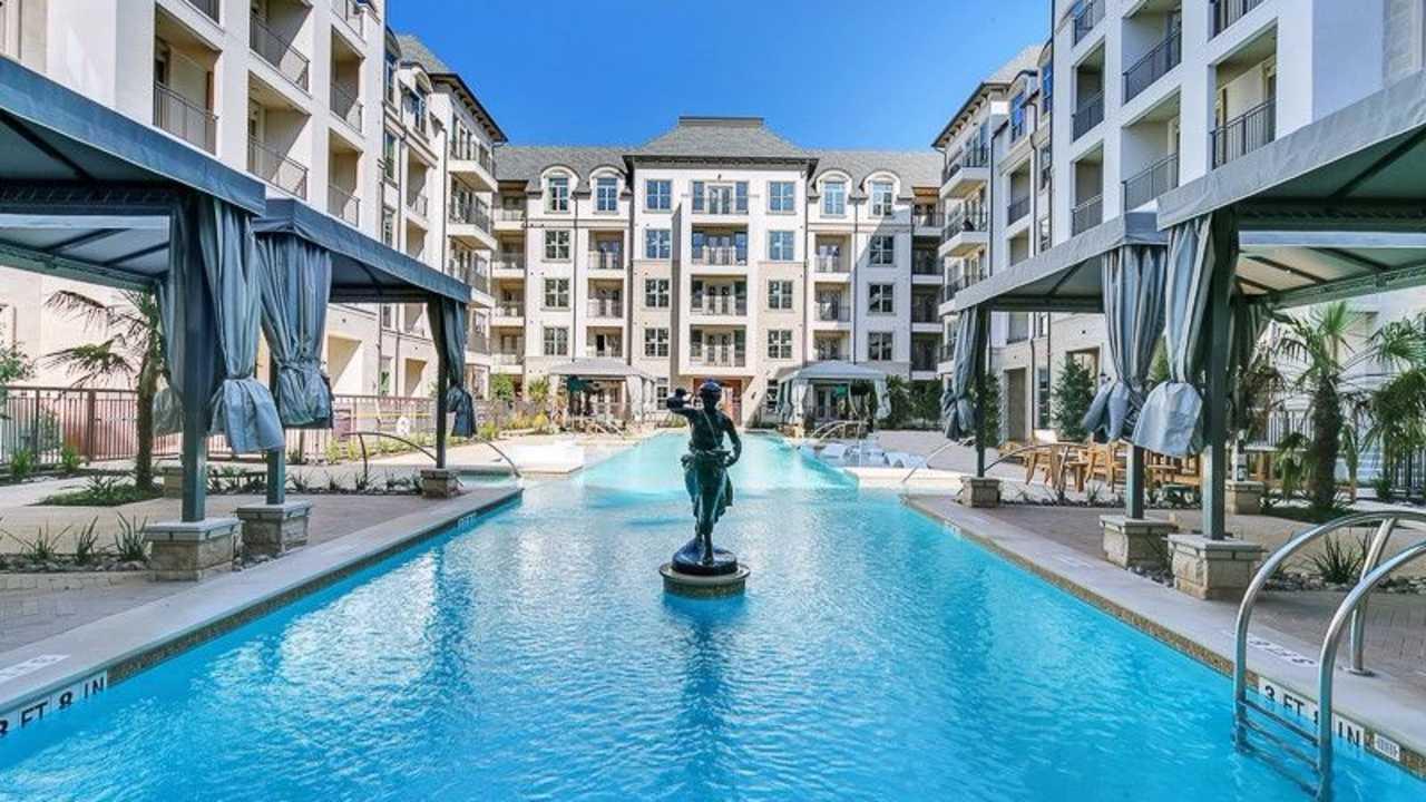 https://cdn.rentalbeast.com/listings/3582832_1579019032960.jpg.rbm