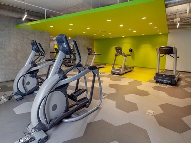 https://cdn.rentalbeast.com/listings/3613664_1580144282811.jpg.rbm