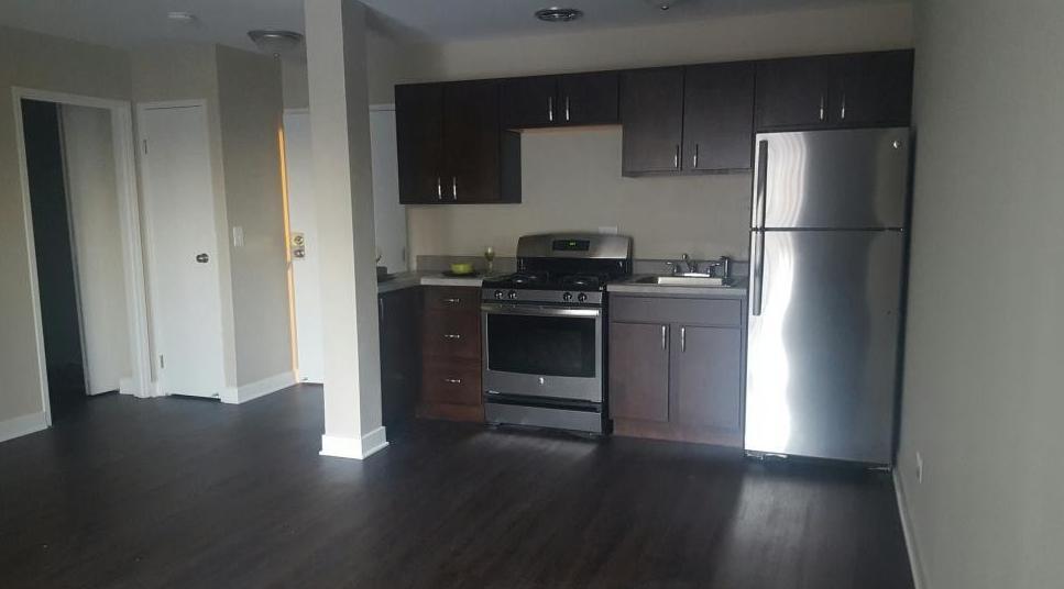 700 Salem Dr #FP-One Bed/Den - 1,425USD / month