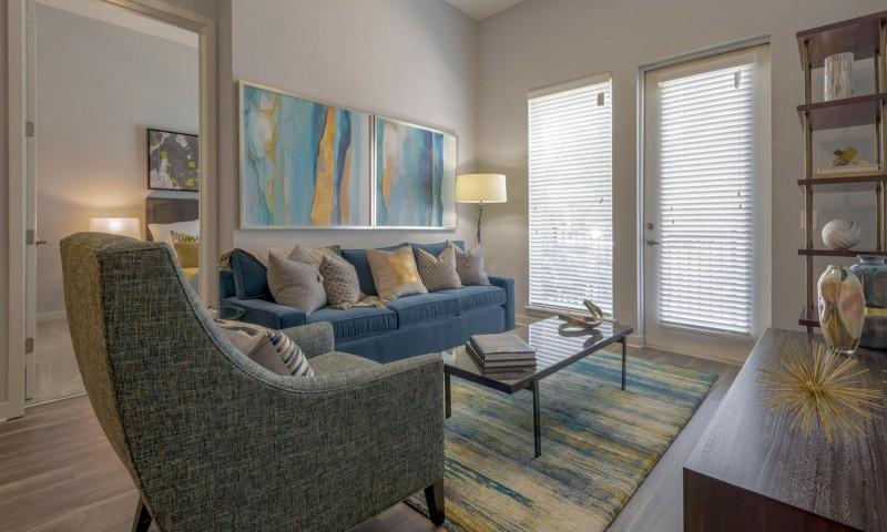https://cdn.rentalbeast.com/listings/3906135_1589571888031.jpg.rbm