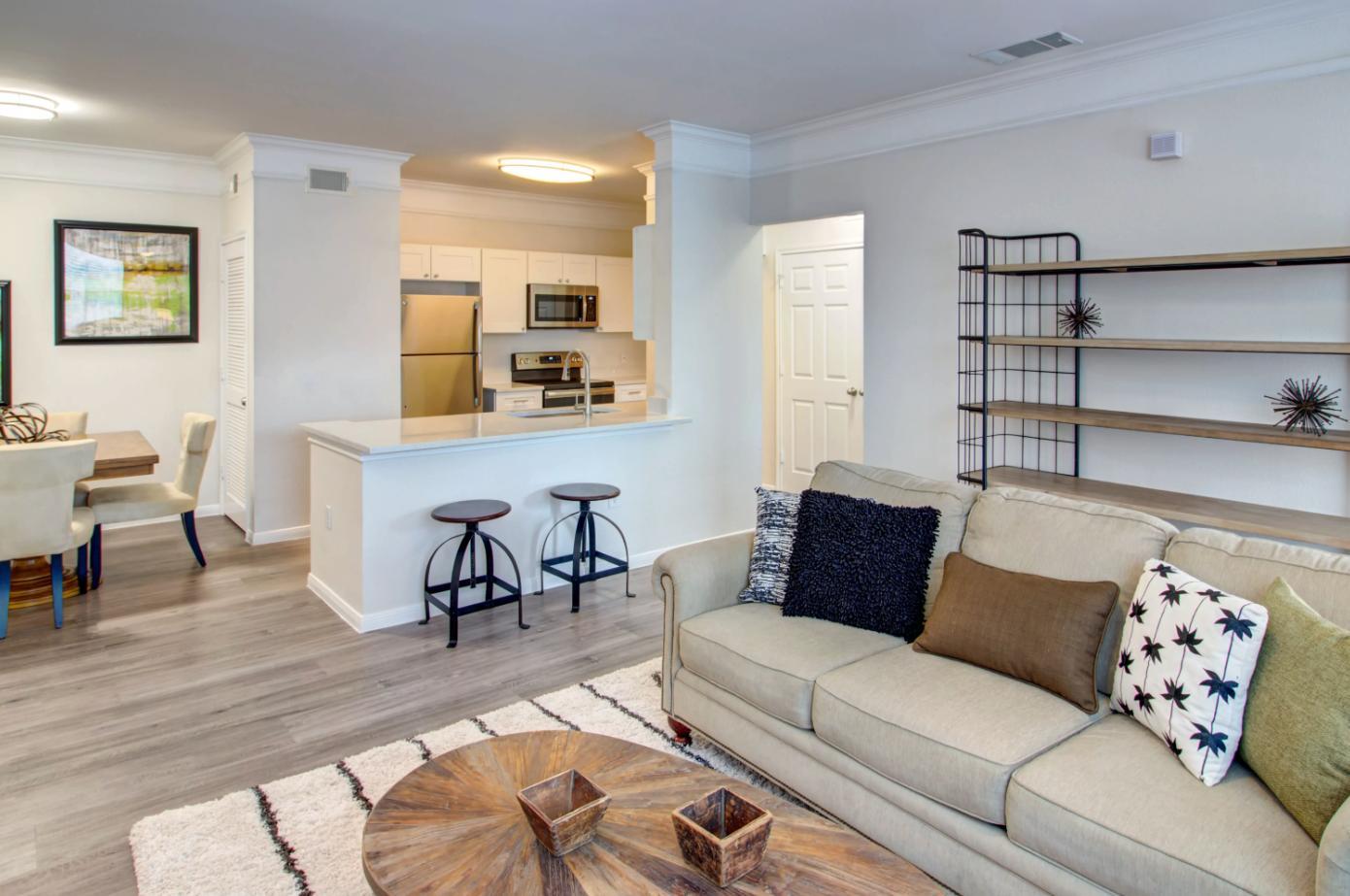 https://cdn.rentalbeast.com/listings/3959010_1591164617209.jpg.rbm