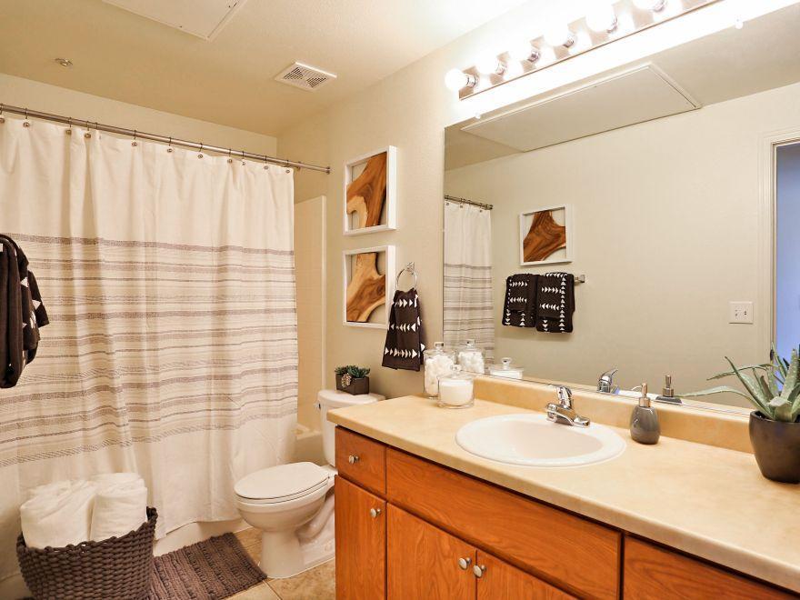 https://cdn.rentalbeast.com/listings/3965672_1591302614764.jpg.rbm