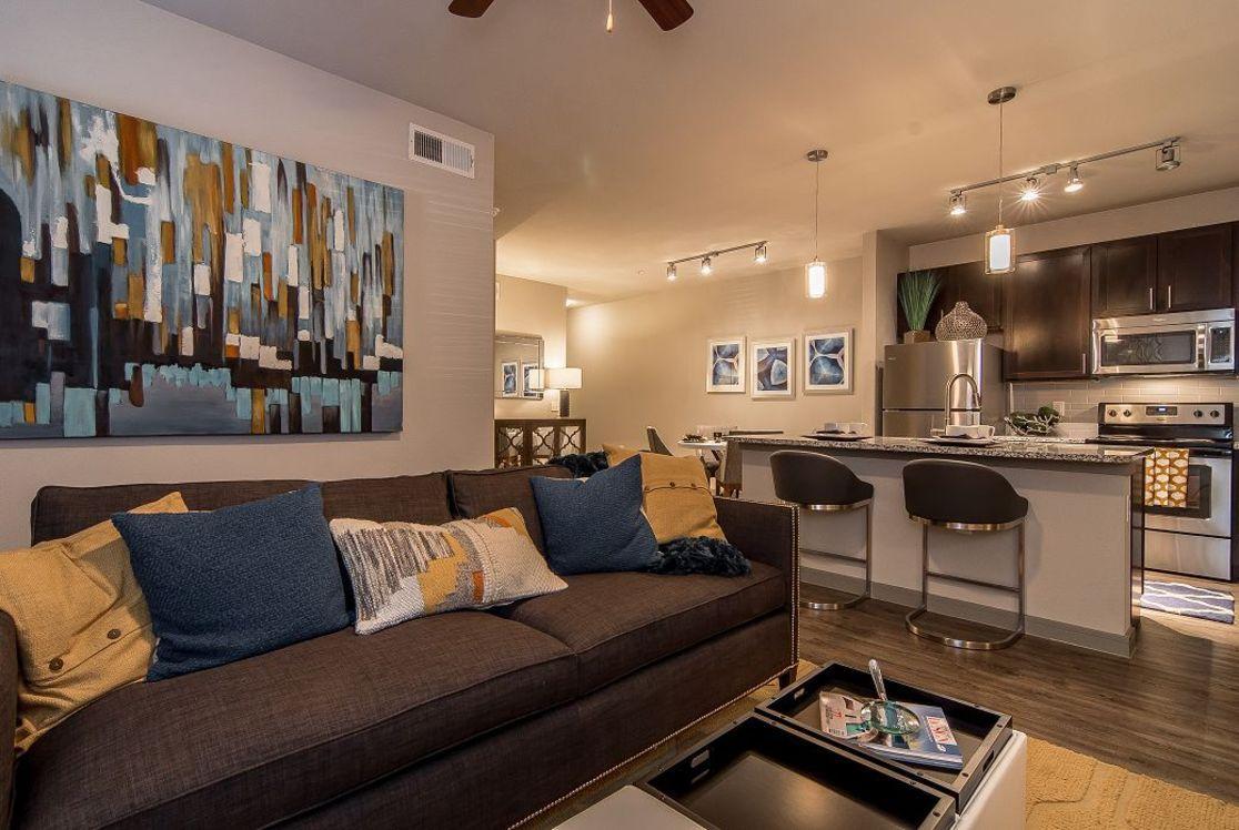 https://cdn.rentalbeast.com/listings/3993396_1592220071059.jpg.rbm