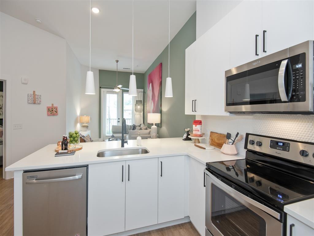 https://cdn.rentalbeast.com/listings/4170576_1614954252658.jpg.rbm