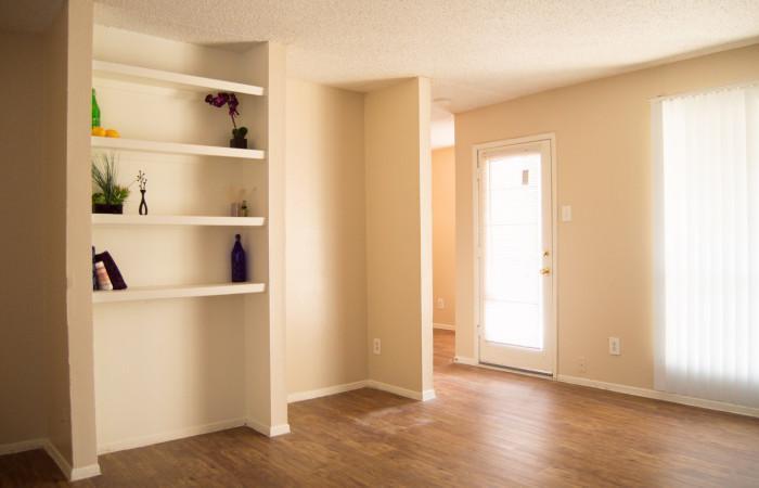 https://cdn.rentalbeast.com/listings/4172552_1596171063282.jpg.rbm