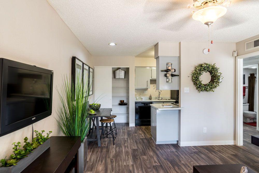 https://cdn.rentalbeast.com/listings/4173390_1596175949010.jpg.rbm