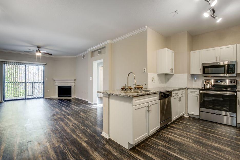 https://cdn.rentalbeast.com/listings/4179336_1596433596083.jpg.rbm
