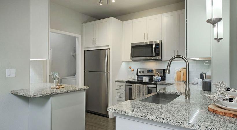 https://cdn.rentalbeast.com/listings/4357981_1600411403335.jpg.rbm