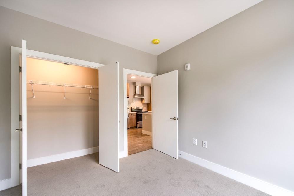 https://cdn.rentalbeast.com/listings/4428388_1602561523646.jpg.rbm