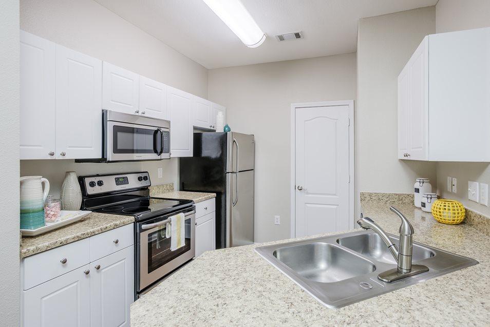 https://cdn.rentalbeast.com/listings/4500408_1604565688063.jpg.rbm