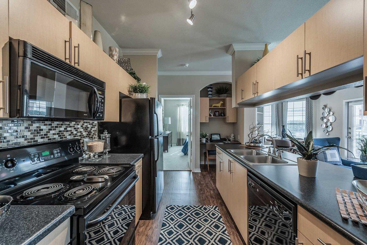 https://cdn.rentalbeast.com/listings/4509380_1604904278850.jpg.rbm