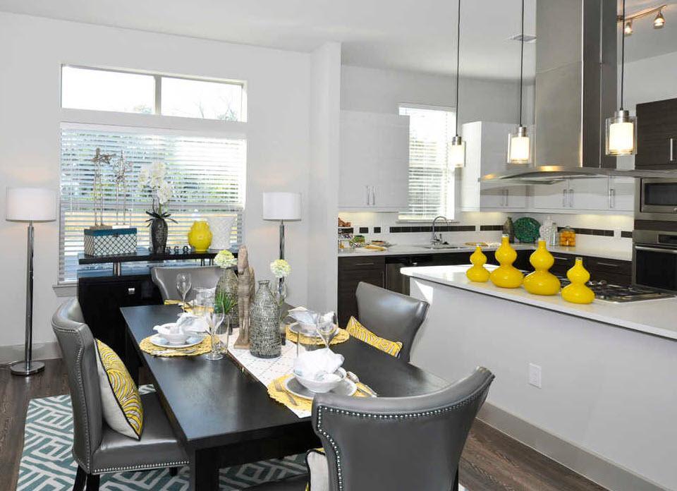 https://cdn.rentalbeast.com/listings/4512319_1604987712436.jpg.rbm