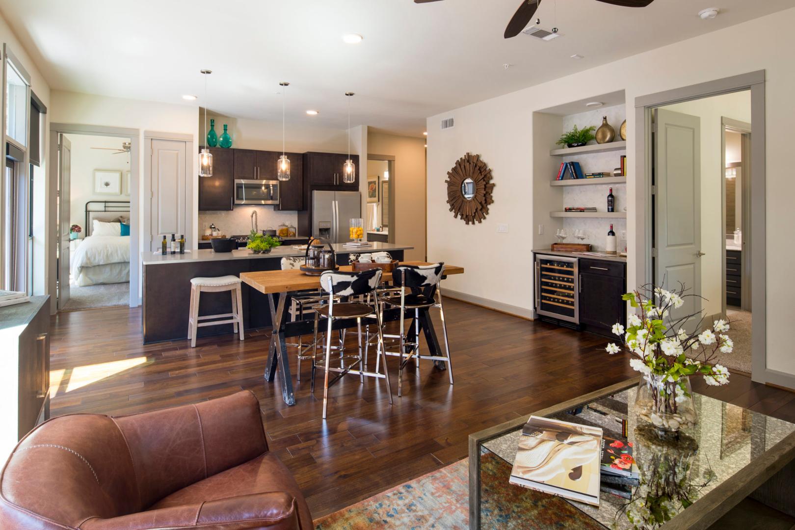 https://cdn.rentalbeast.com/listings/4581584_1606977056277.jpg.rbm