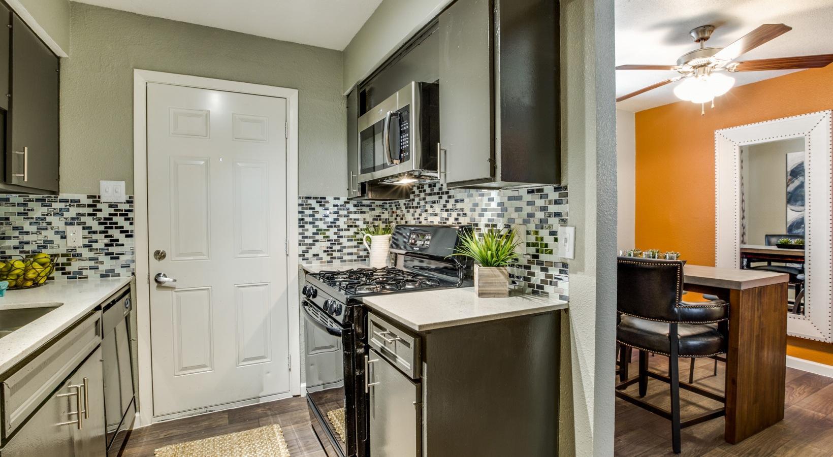 https://cdn.rentalbeast.com/listings/4629151_1720811342916.jpg.rbm