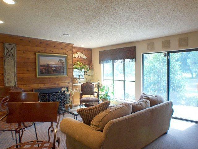 https://cdn.rentalbeast.com/listings/4751256_1617347828419.jpg.rbm