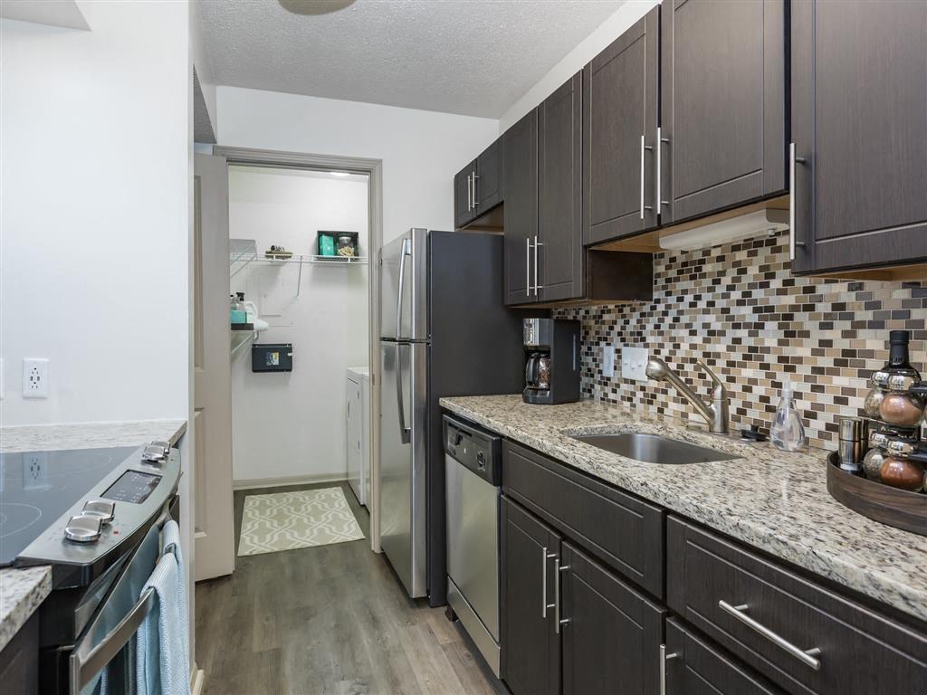 https://cdn.rentalbeast.com/listings/4771447_1613765500237.jpg.rbm