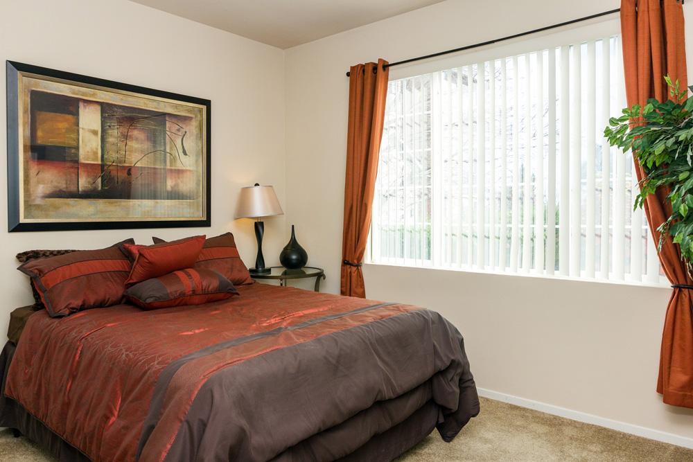 https://cdn.rentalbeast.com/listings/4967182_1620000899249.jpg.rbm