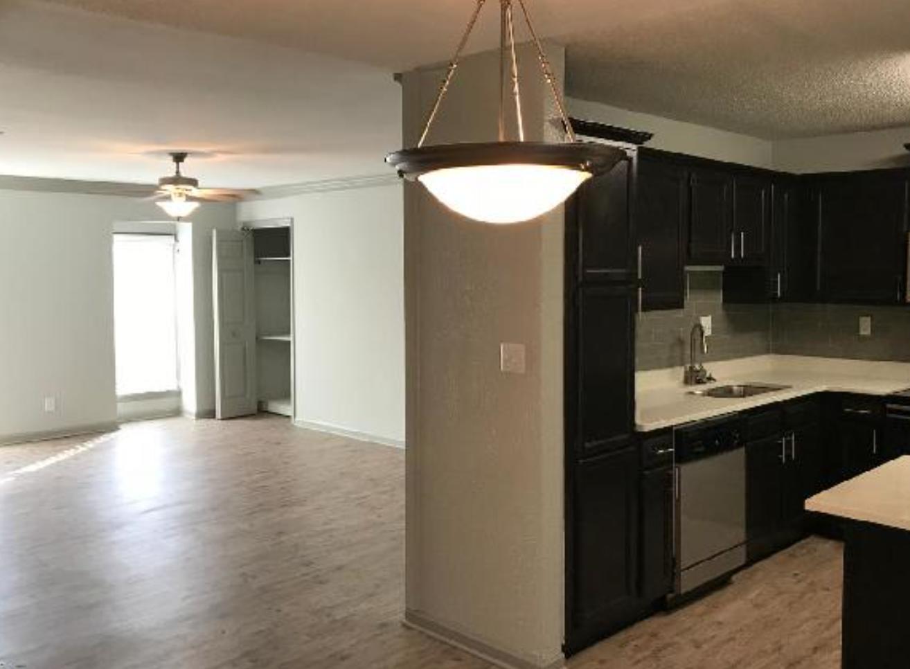 https://cdn.rentalbeast.com/listings/4982094_1620362841766.jpg.rbm