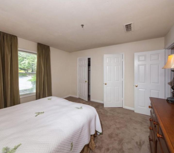 https://cdn.rentalbeast.com/listings/4986858_1620612549827.jpg.rbm