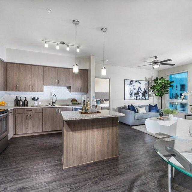 https://cdn.rentalbeast.com/listings/5065498_1623146190386.jpg.rbm