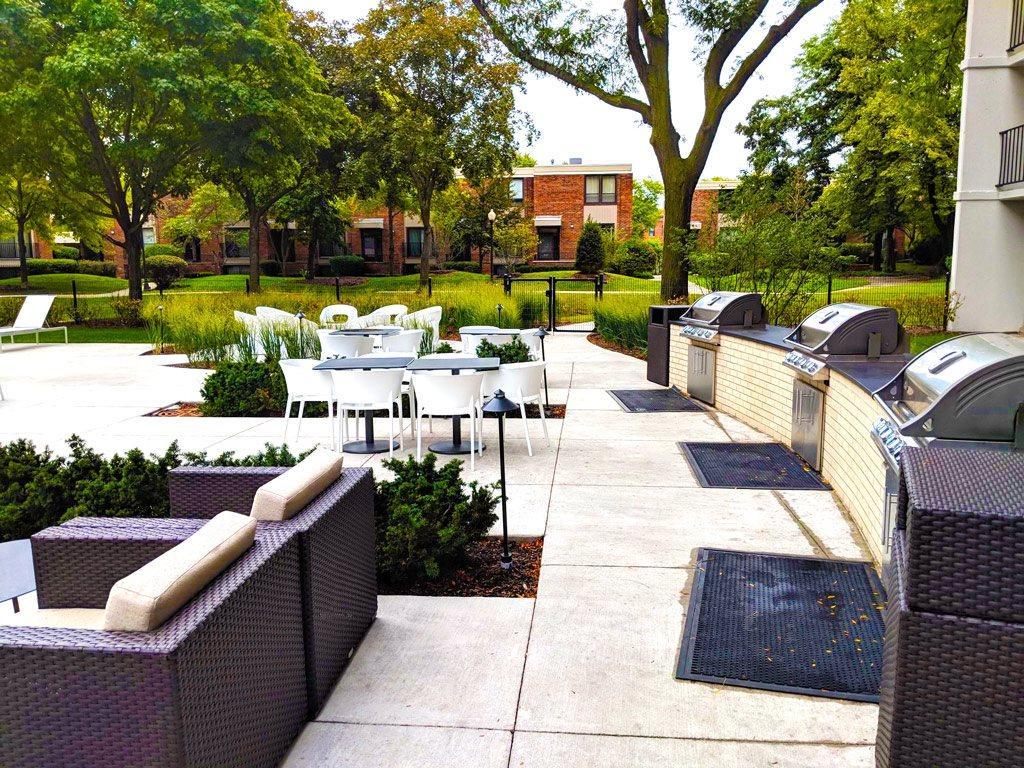 https://cdn.rentalbeast.com/listings/517926_1571672934116.jpg.rbm