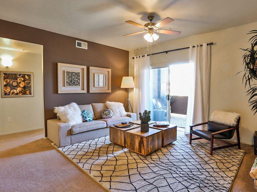 https://cdn.rentalbeast.com/listings/5329339_1626764187584.jpg.rbm