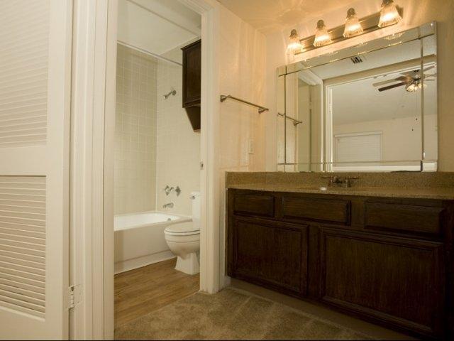 https://cdn.rentalbeast.com/listings/5410281_1628650235693.jpg.rbm