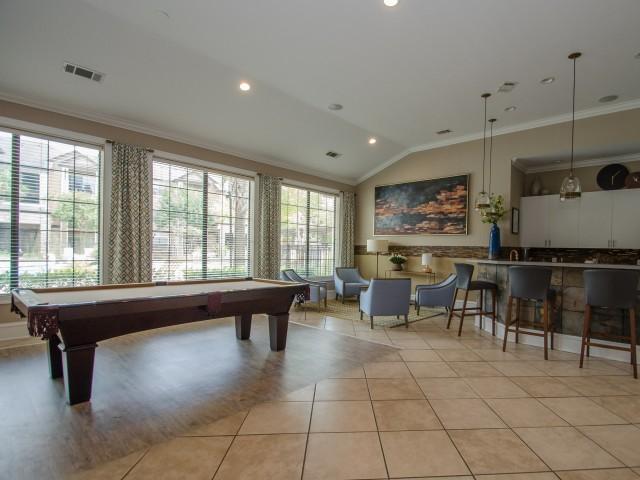 https://cdn.rentalbeast.com/listings/5585051_1634019198099.jpg.rbm