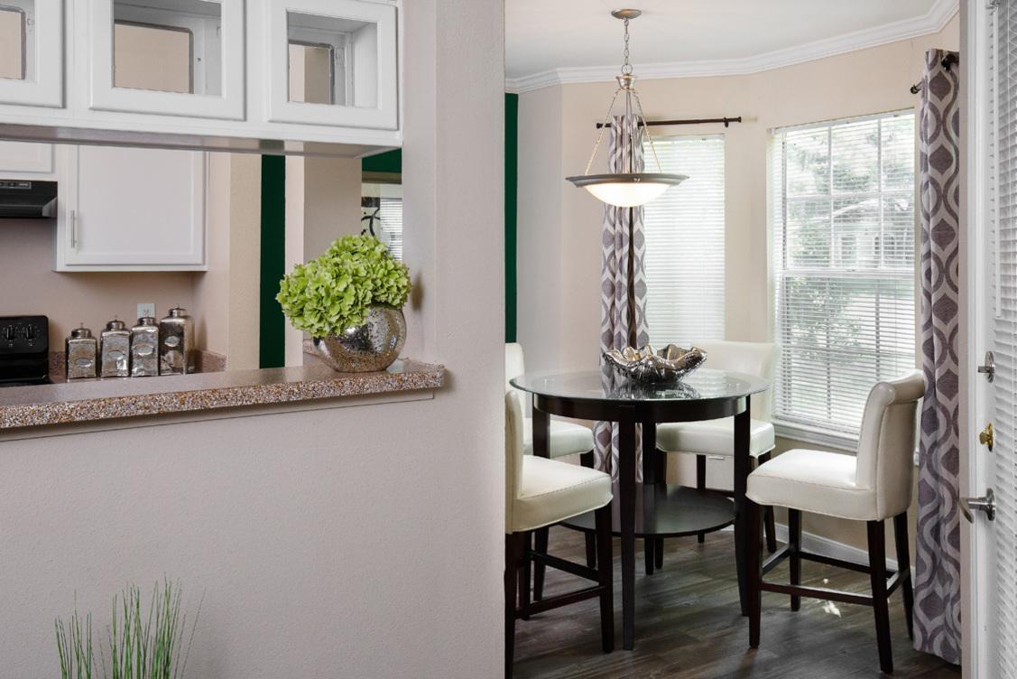 https://cdn.rentalbeast.com/listings/5599223_1634534127500.jpg.rbm