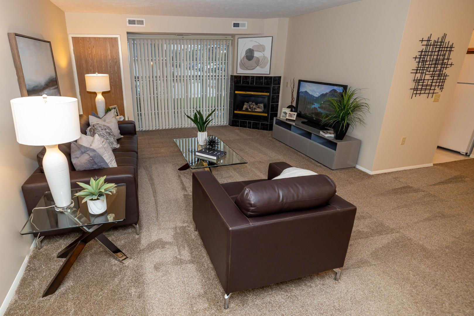 https://cdn.rentalbeast.com/listings/5665834_1636595827759.jpg.rbm