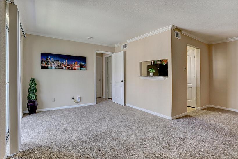 https://cdn.rentalbeast.com/listings/5675495_1636963849058.jpg.rbm