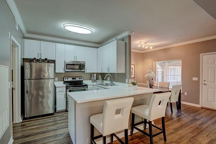 https://cdn.rentalbeast.com/listings/5880333_1644394763256.jpg.rbm