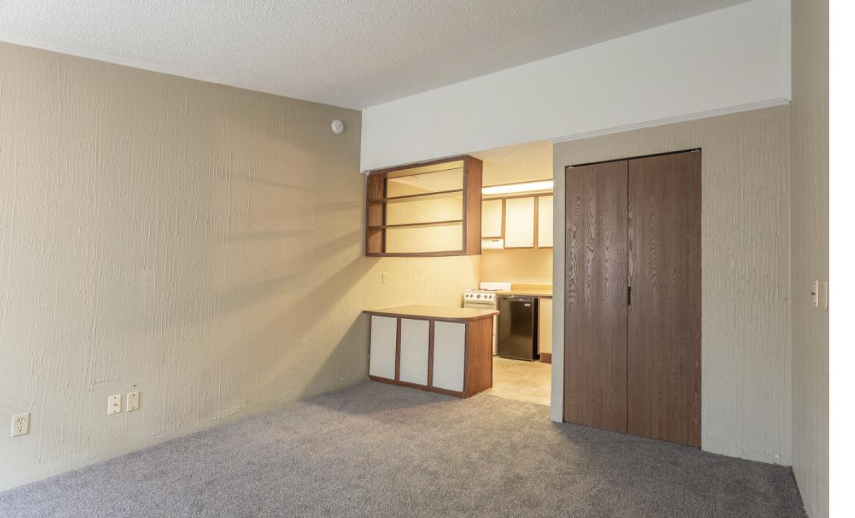 https://cdn.rentalbeast.com/listings/5893623_1644866980287.jpg.rbm