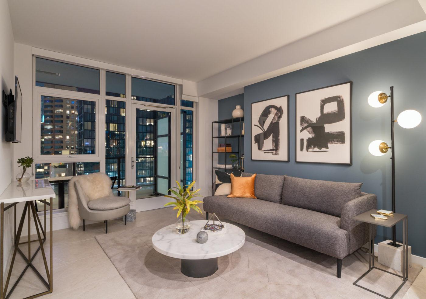 825 South Hill #4507 - 2,902USD / month