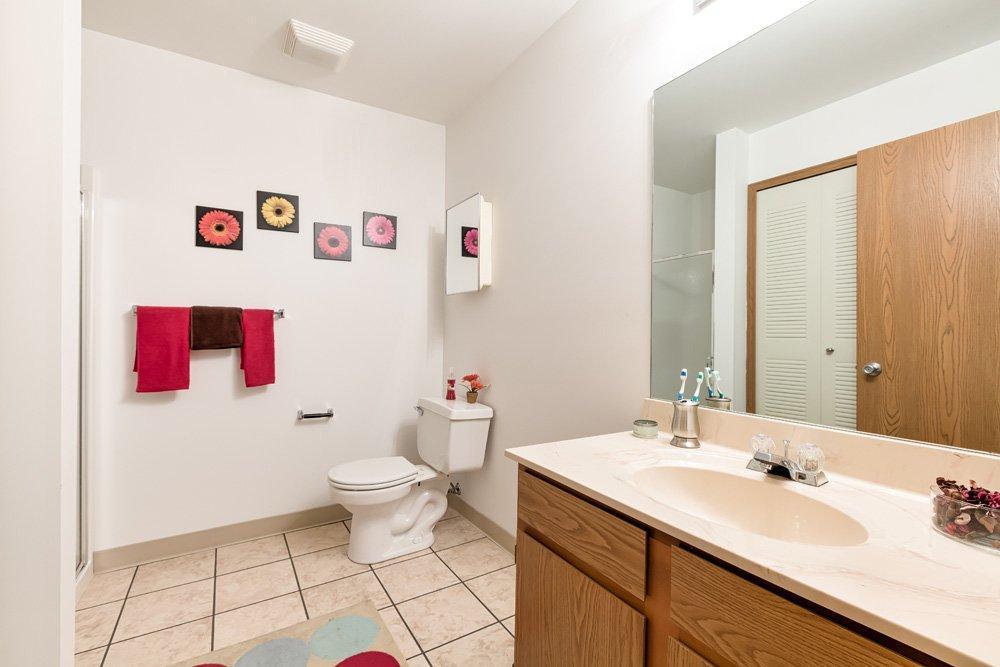 https://cdn.rentalbeast.com/listings/5996638_1647943181906.jpg.rbm