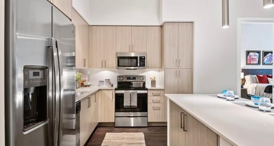 https://cdn.rentalbeast.com/listings/6012154_1648432551461.jpg.rbm