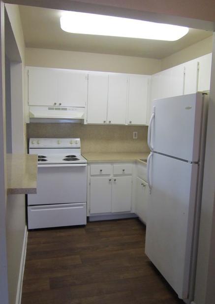 12 NE 188th Street #58, Miami, FL - 1,660 USD/ month