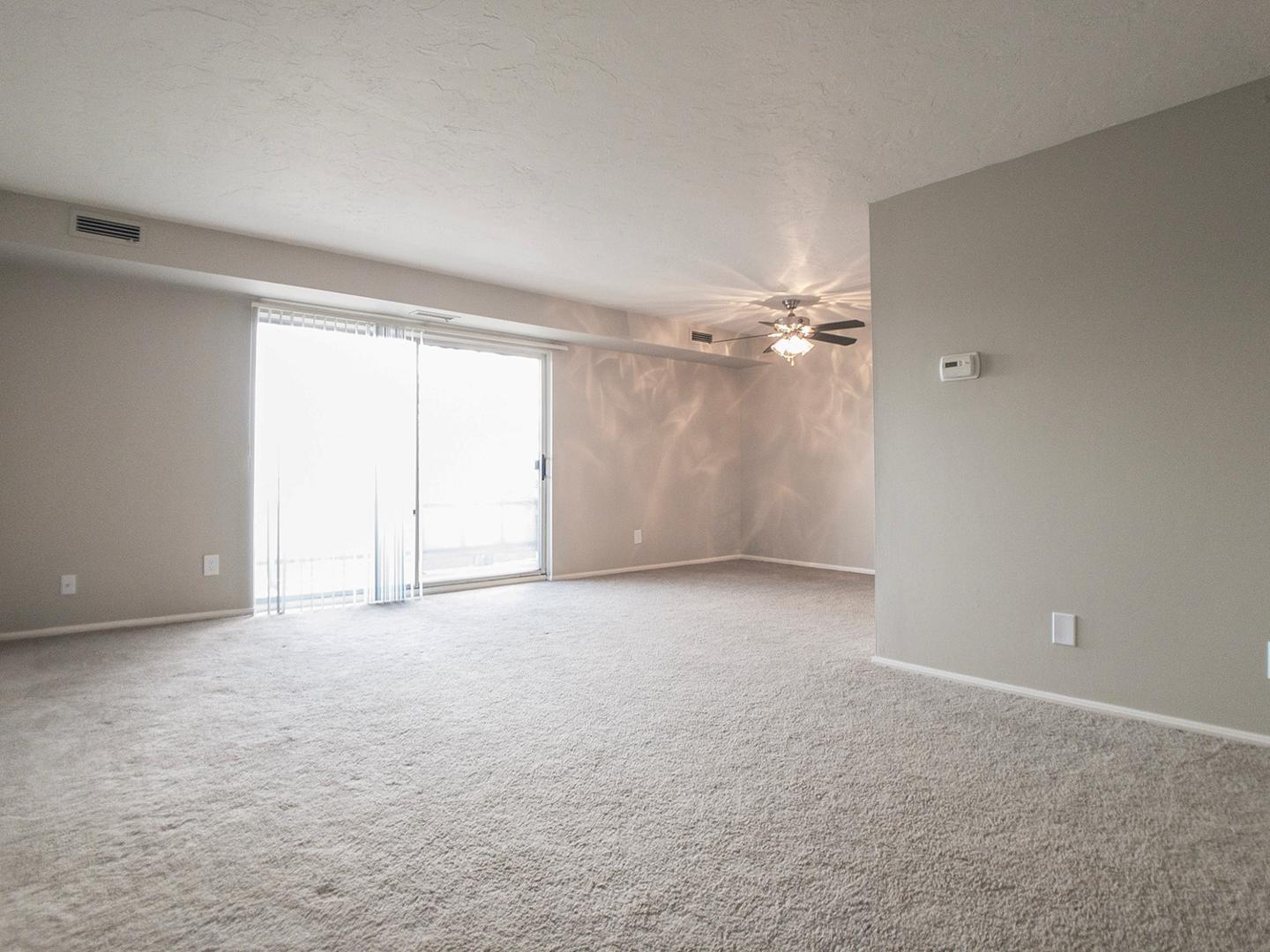 https://cdn.rentalbeast.com/listings/6175519_1652185784677.jpg.rbm