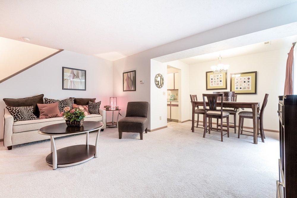 https://cdn.rentalbeast.com/listings/6179249_1652279894884.jpg.rbm