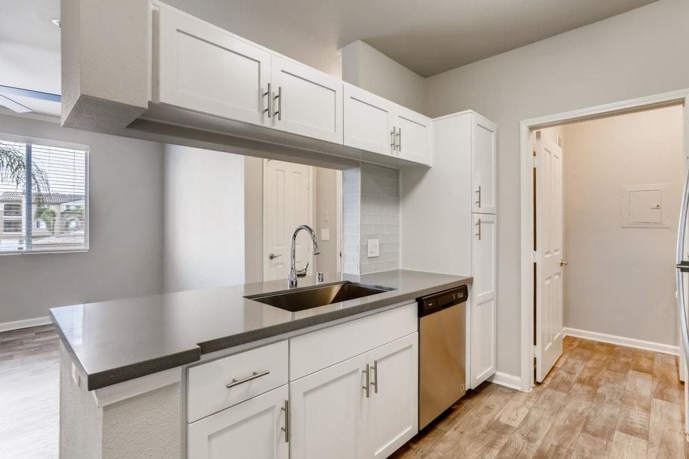 https://cdn.rentalbeast.com/listings/6212364_1653028553924.jpg.rbm