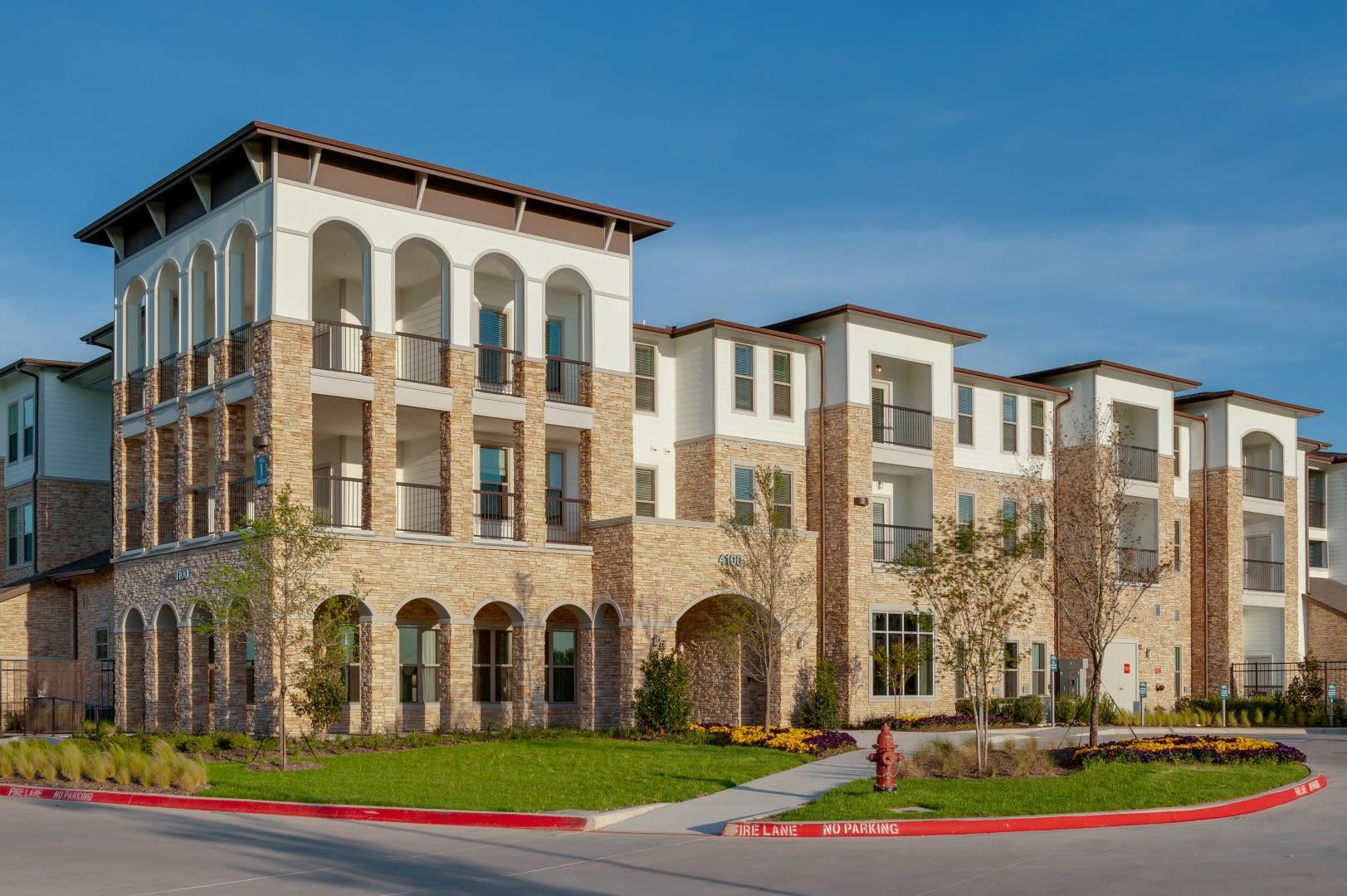 https://cdn.rentalbeast.com/listings/6256668_1654239408975.jpg.rbm