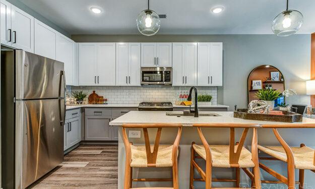 https://cdn.rentalbeast.com/listings/6267451_1654570276600.jpg.rbm