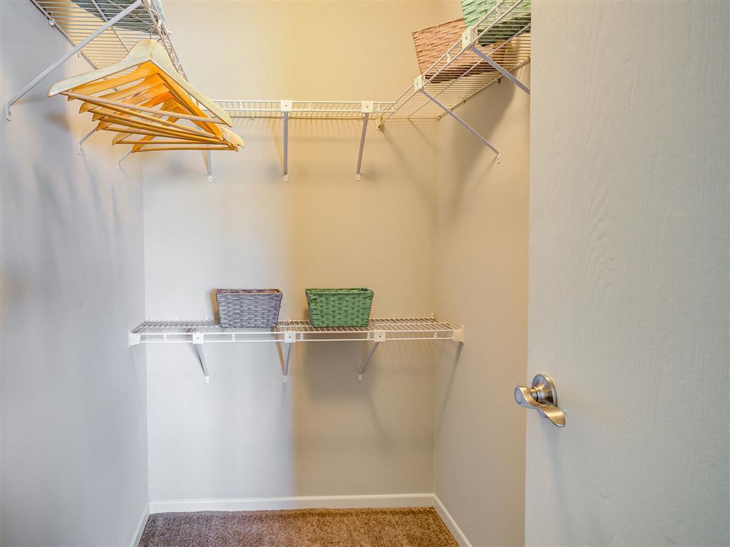 https://cdn.rentalbeast.com/listings/6353515_1656569803899.jpg.rbm