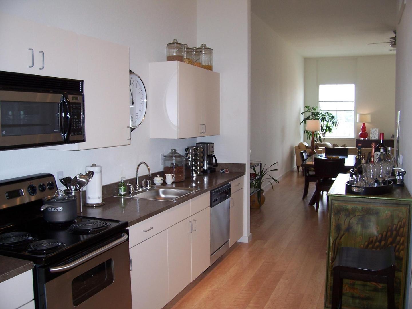 https://cdn.rentalbeast.com/listings/6384443_1657279675980.jpg.rbm