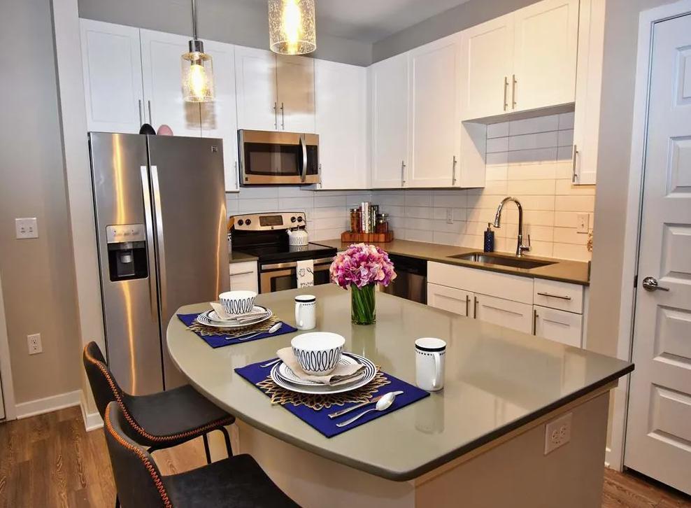 https://cdn.rentalbeast.com/listings/6435570_1658774472909.jpg.rbm