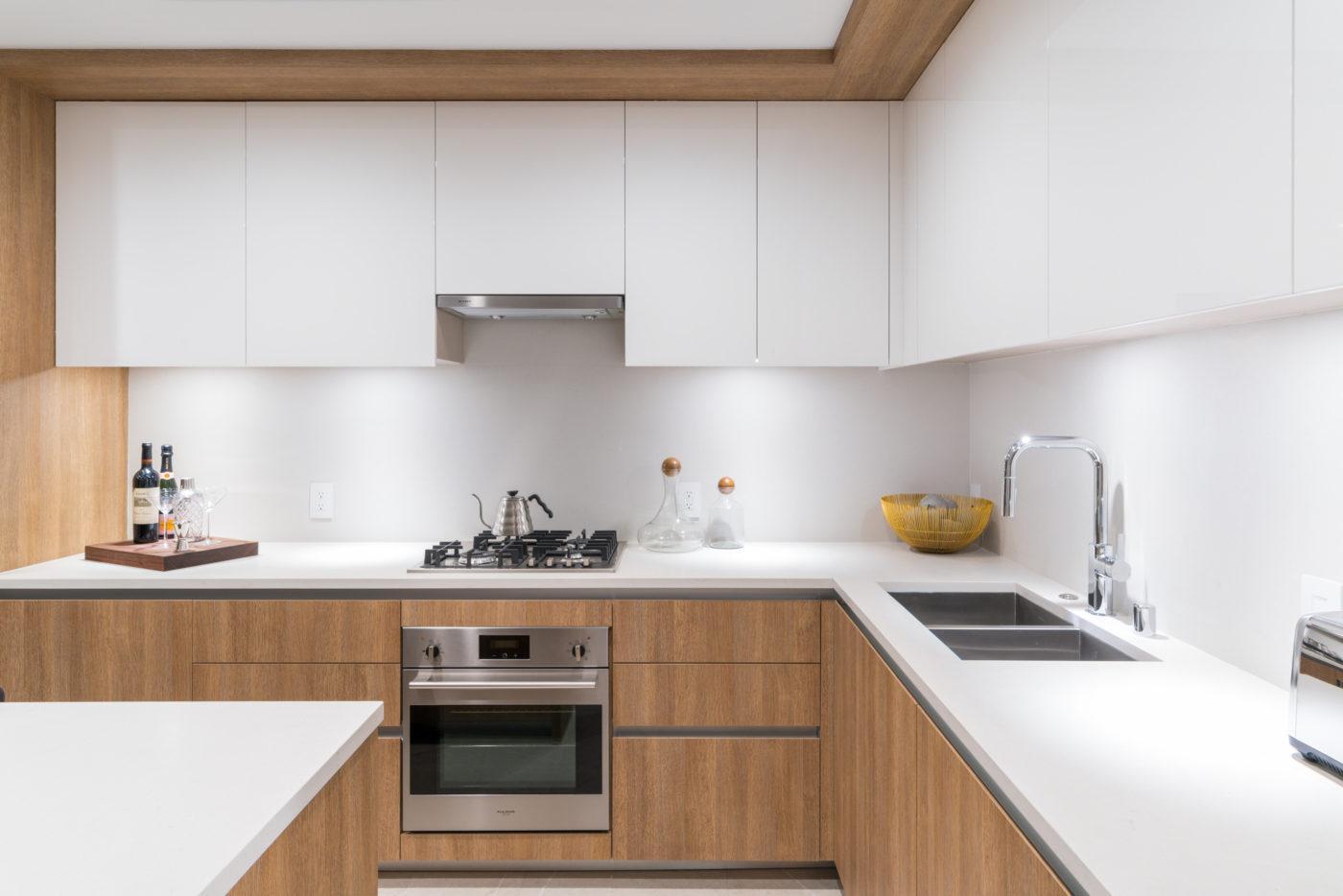 825 South Hill #2510 - 3,299USD / month