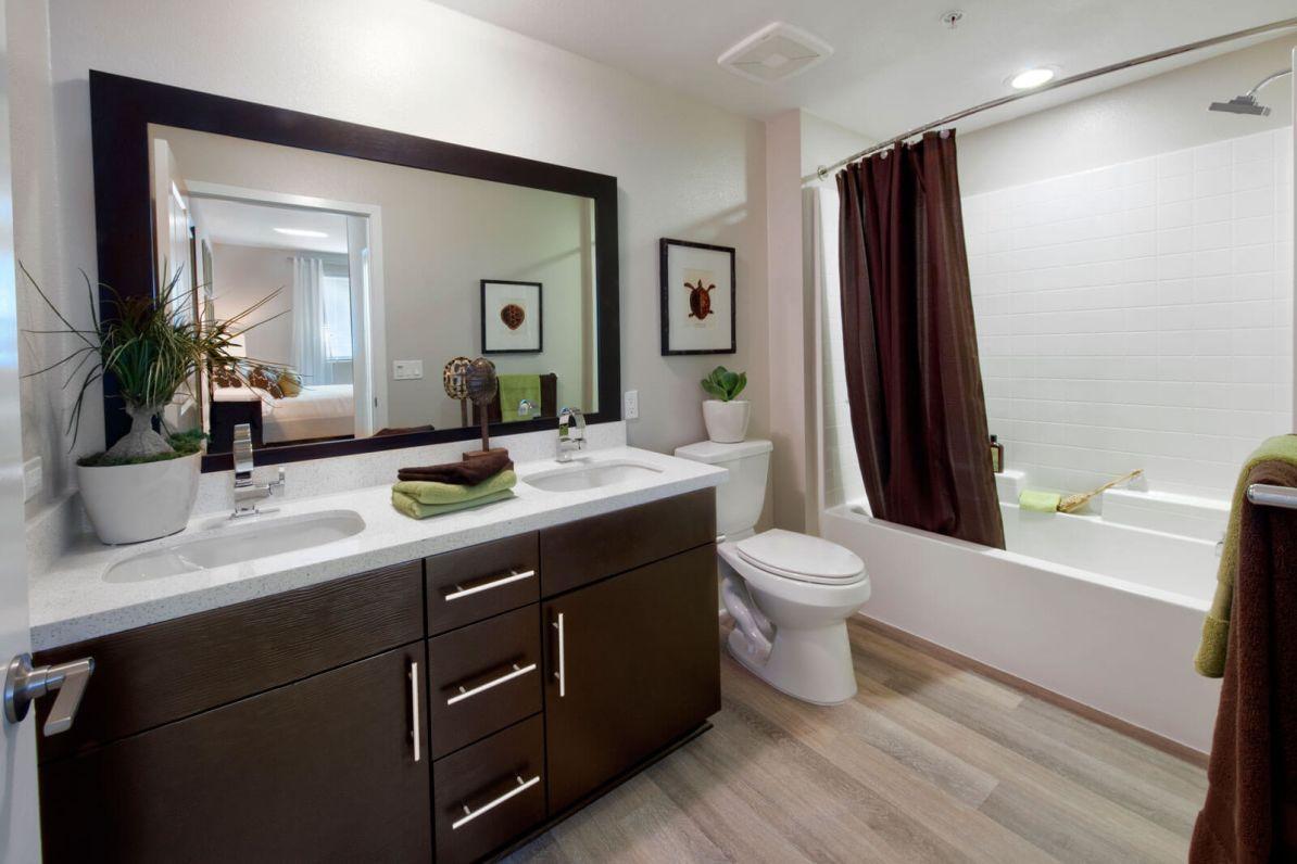 https://cdn.rentalbeast.com/listings/6492812_1659936936436.jpg.rbm